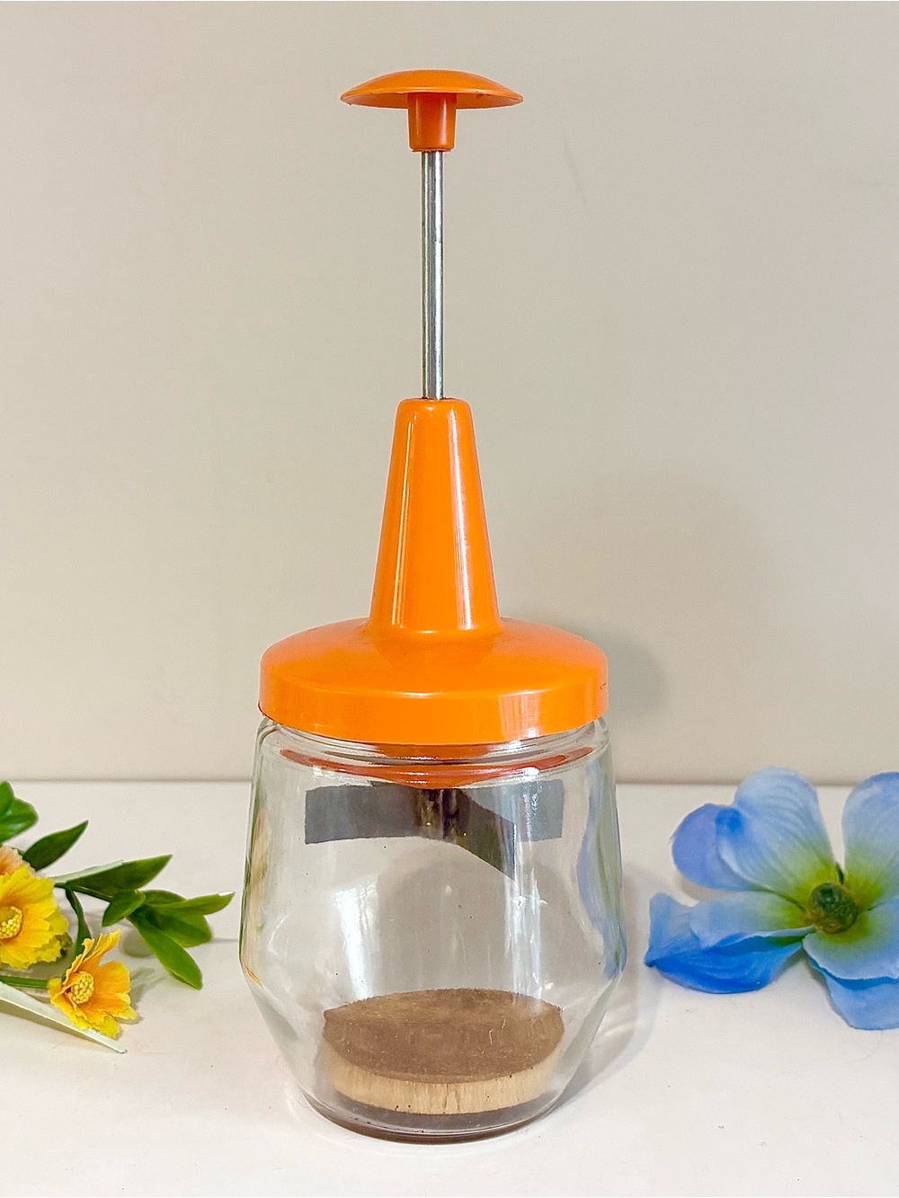 VINTAGE Retro ANDROCK Orange Food Nut Chopper Mid-Century Modern Glass Jar Dicer